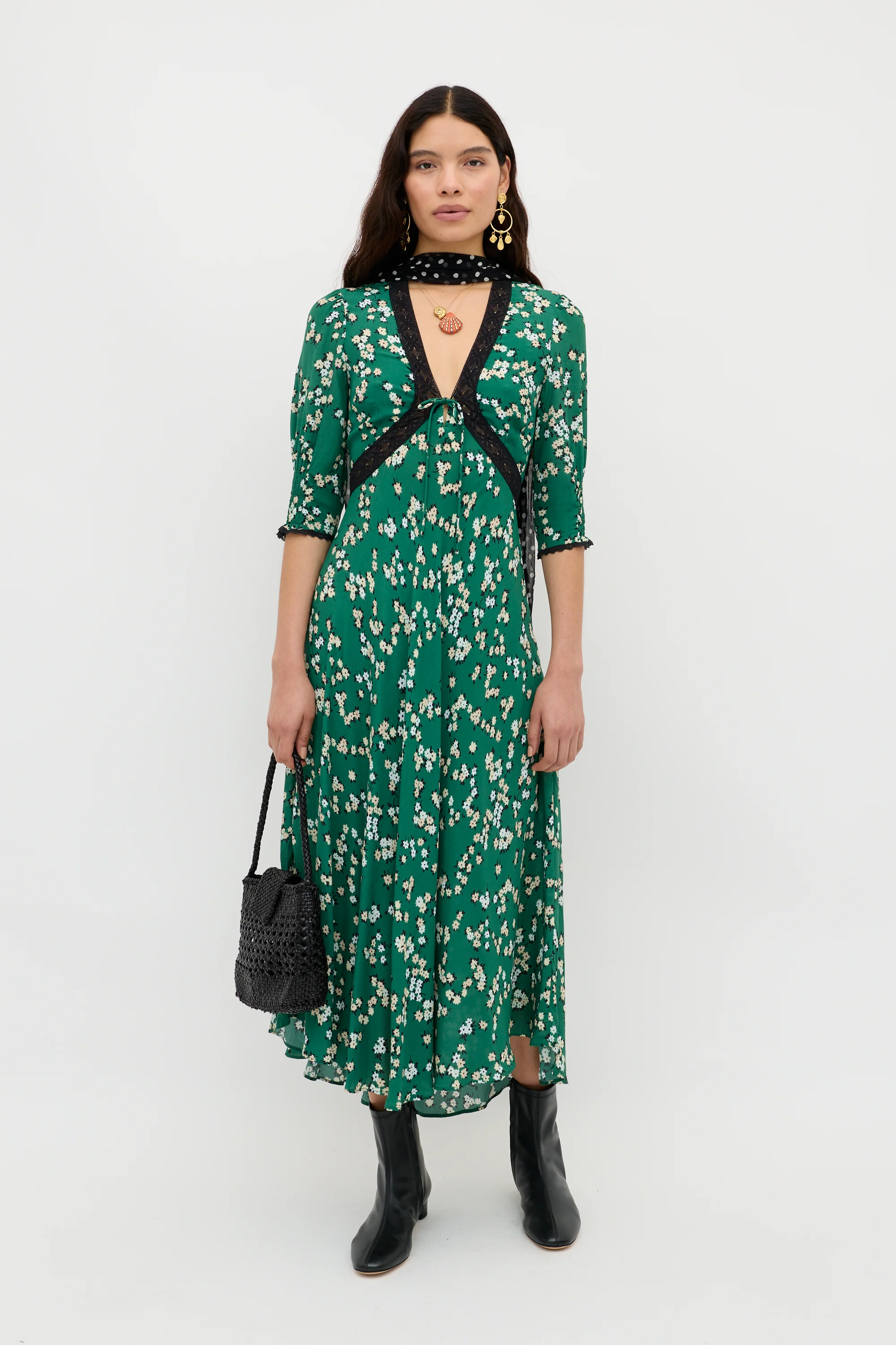 Amina - City Floral Olive
