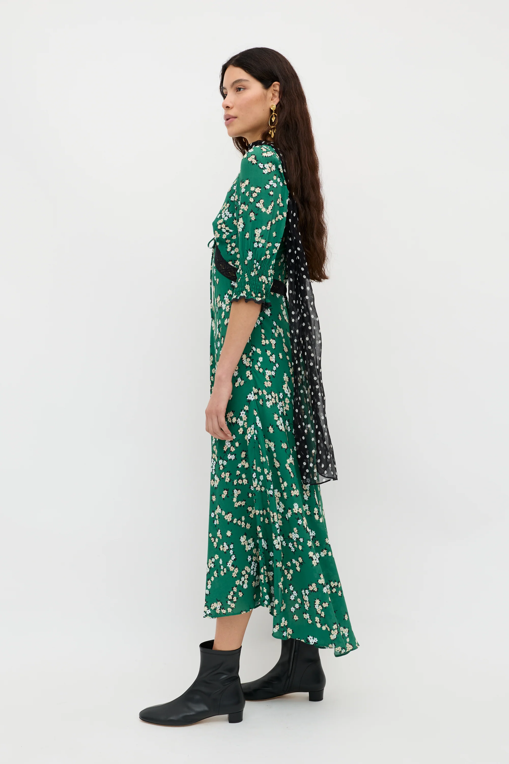 Amina - City Floral Olive - Image 2