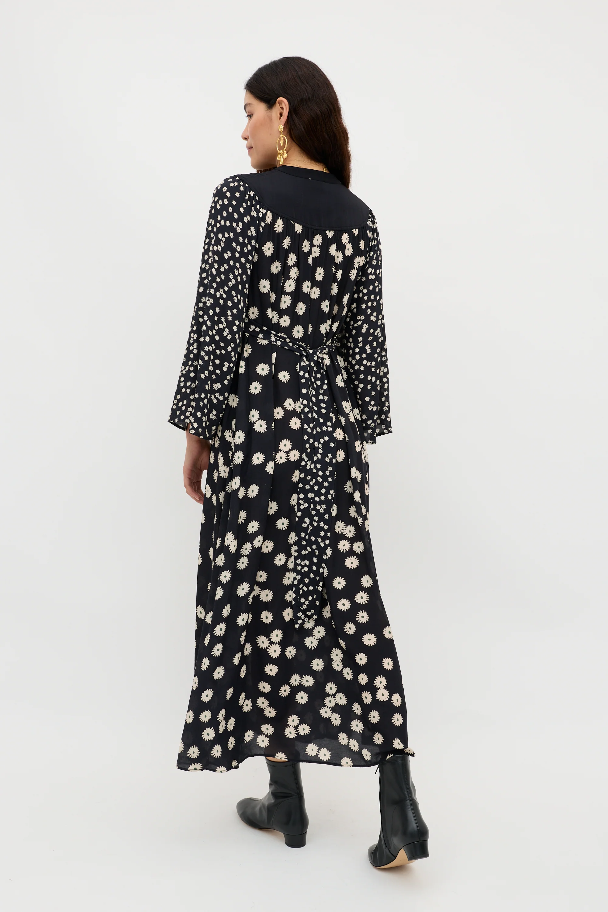 Anela - Daisy Mix Black - Image 3