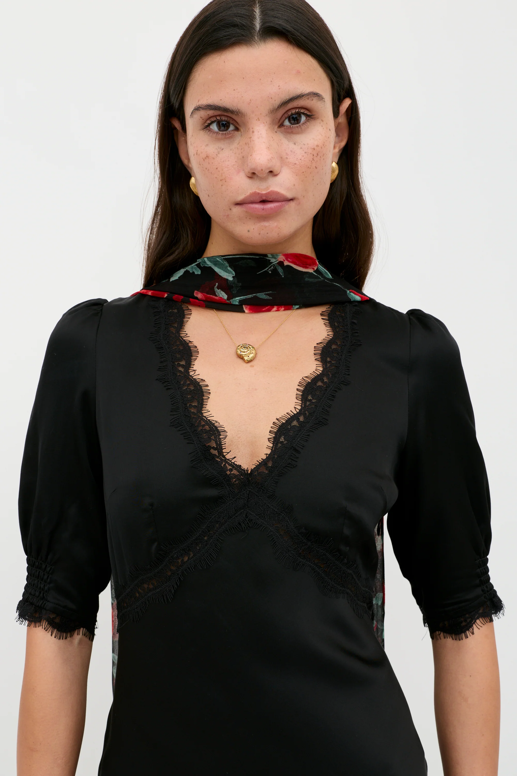Annina - Black - Image 3