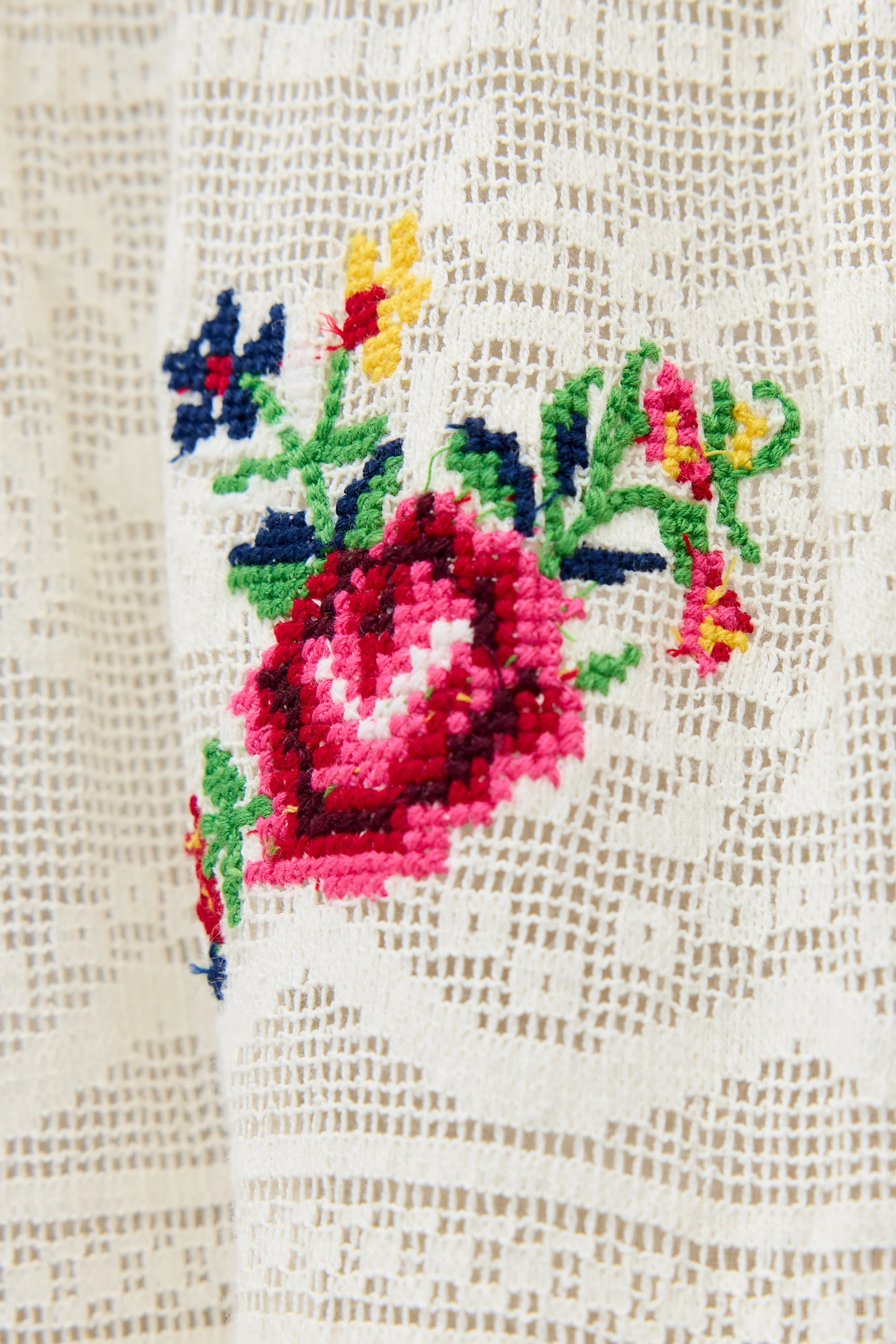 Cady - Spring Rose Embroidery Cream - Image 6