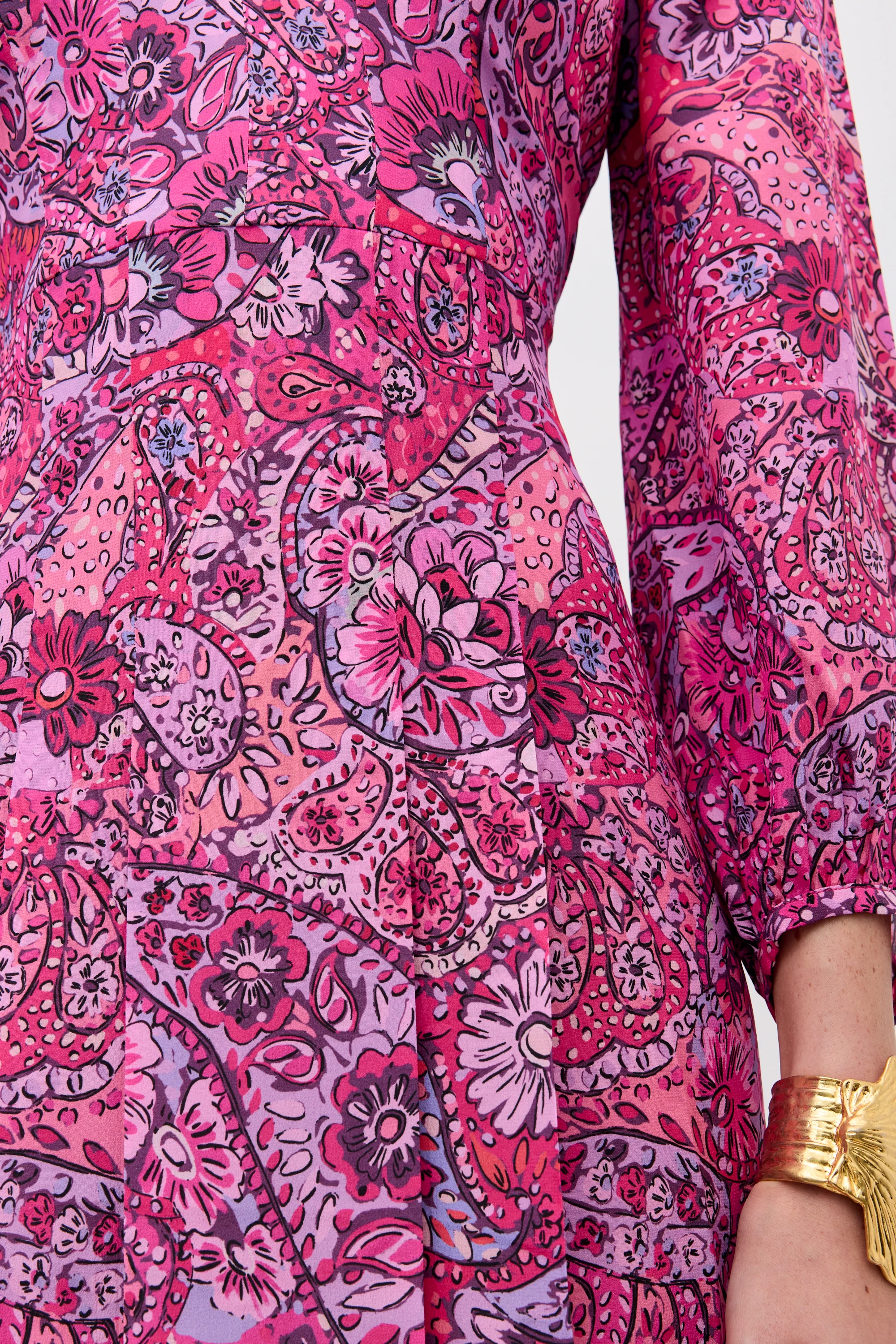 Camellia - Paisley Floral Red - Image 5