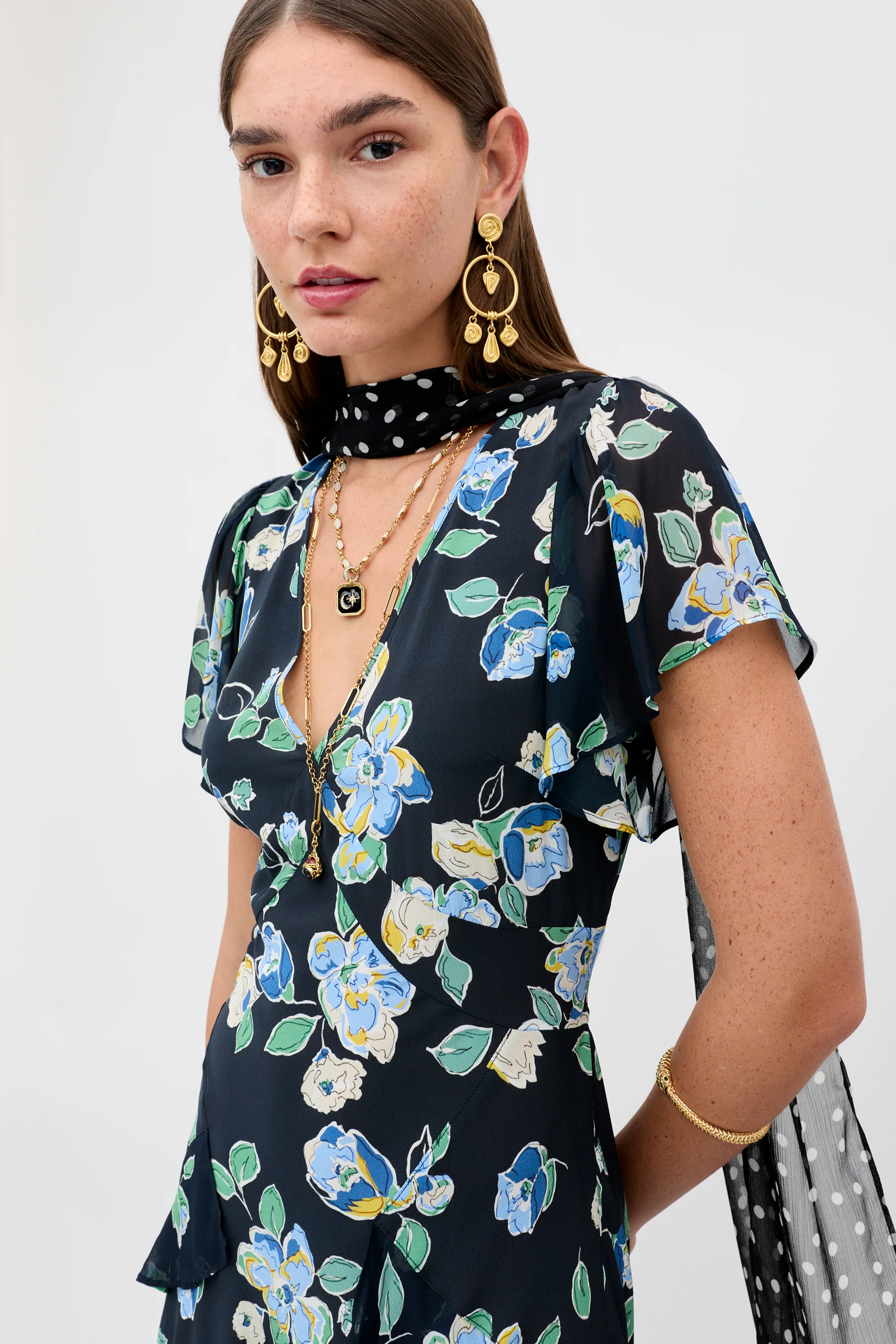 Evie - Kimmie Floral Navy - Image 4