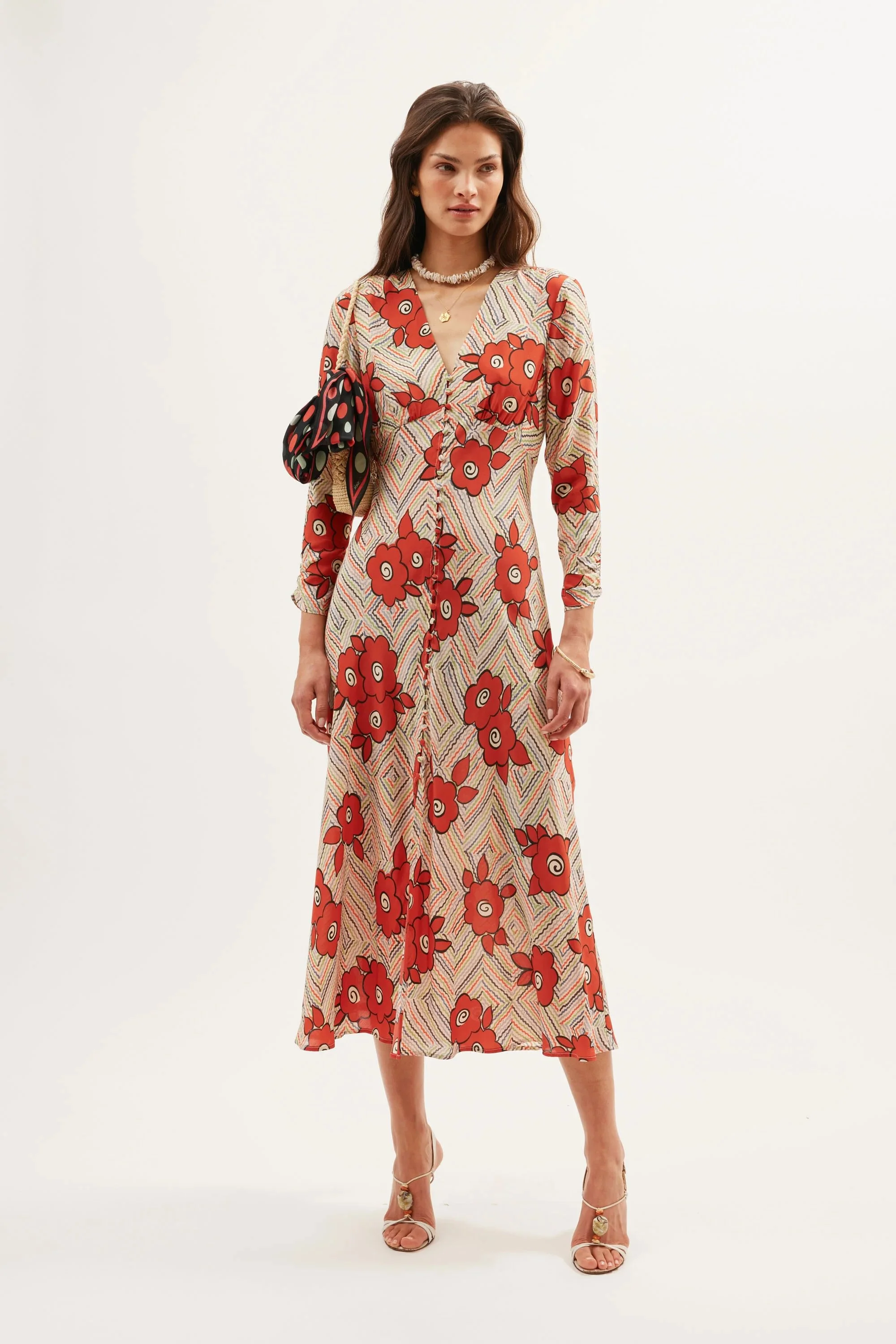 Katie  -  Milos Floral Cream