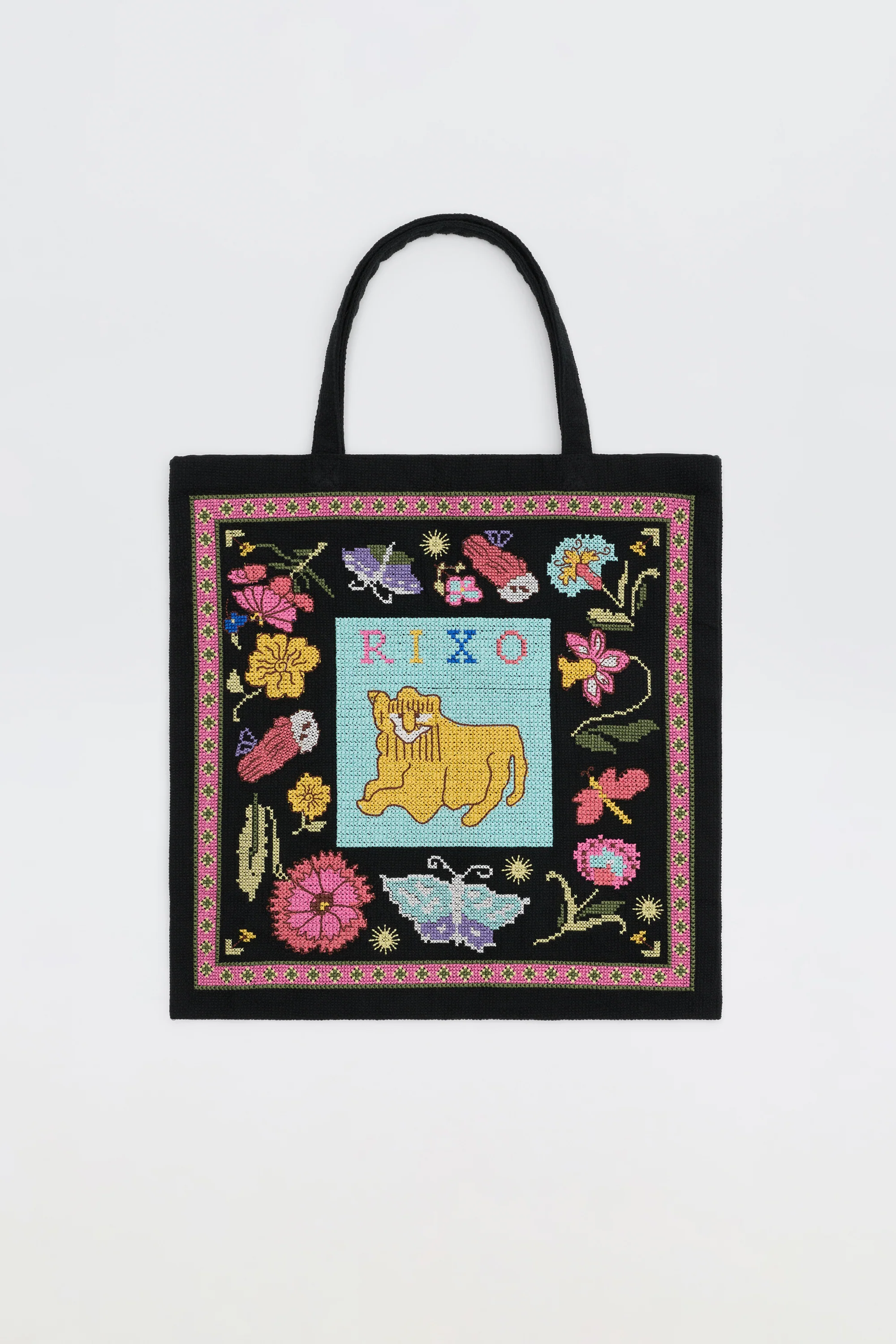 Lili  -  Leo Cross Stitch Embroidery Charcoal