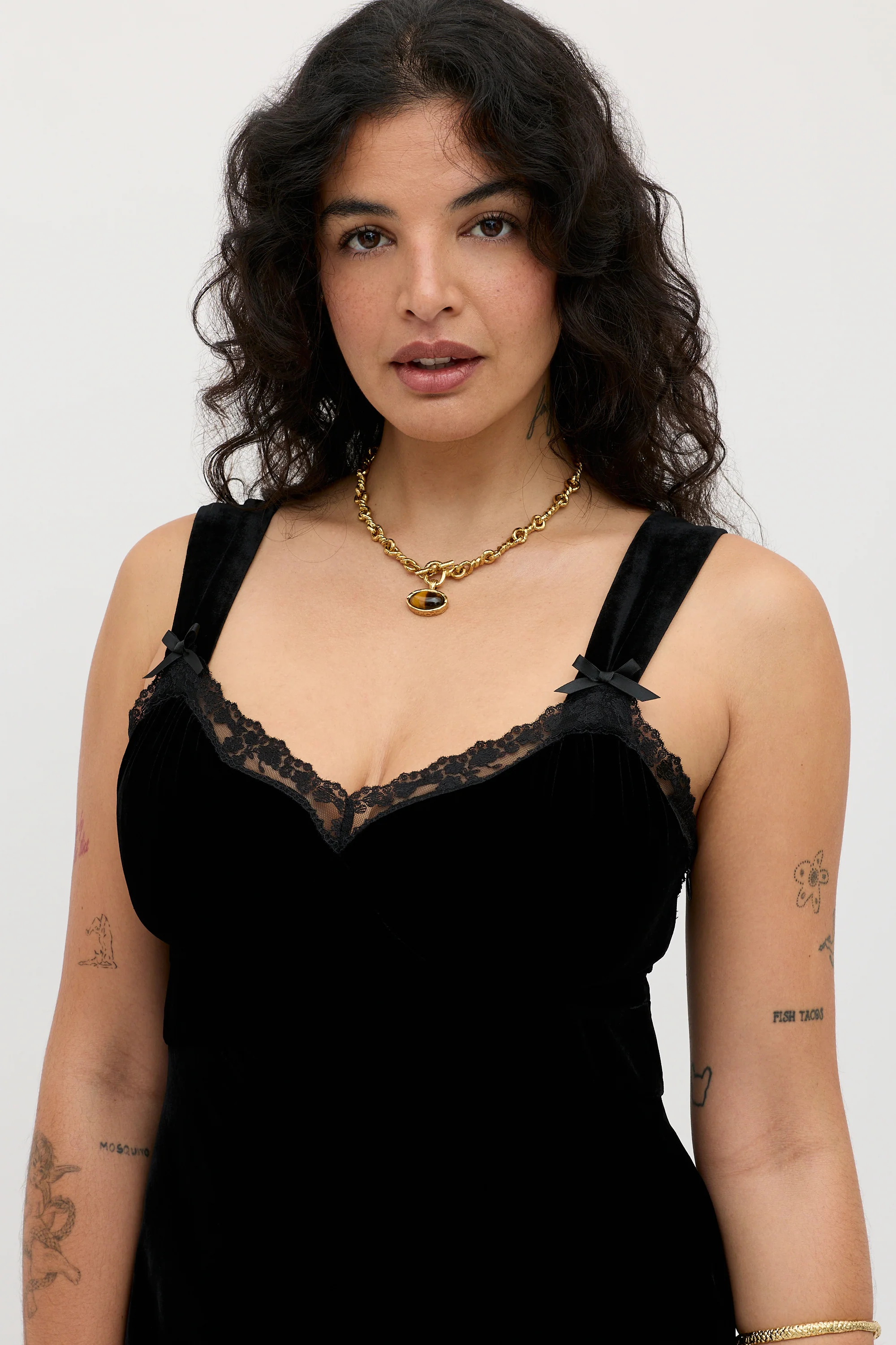 Lucie  -  Black - Image 3
