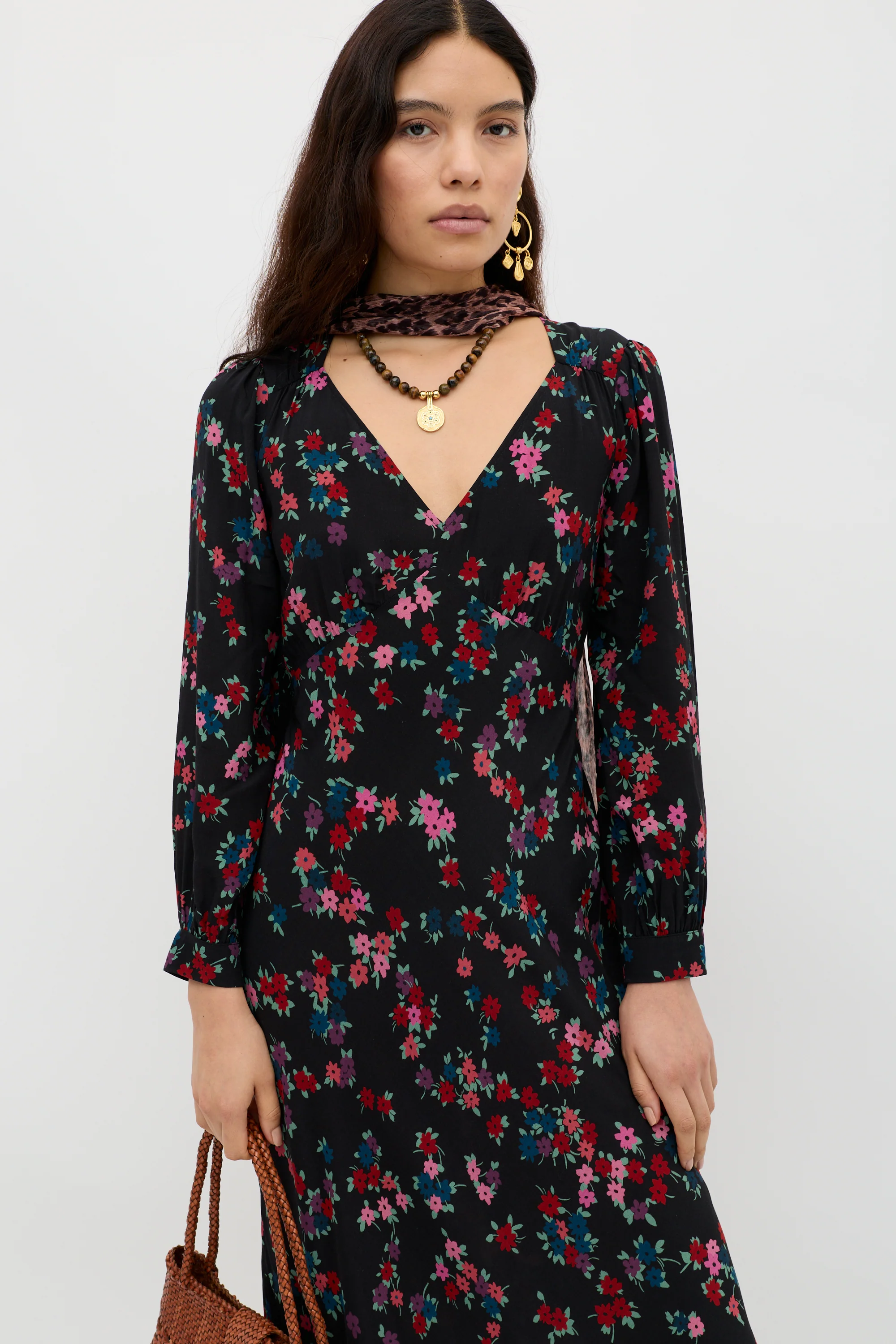 Mavis - City Floral Black - Image 3