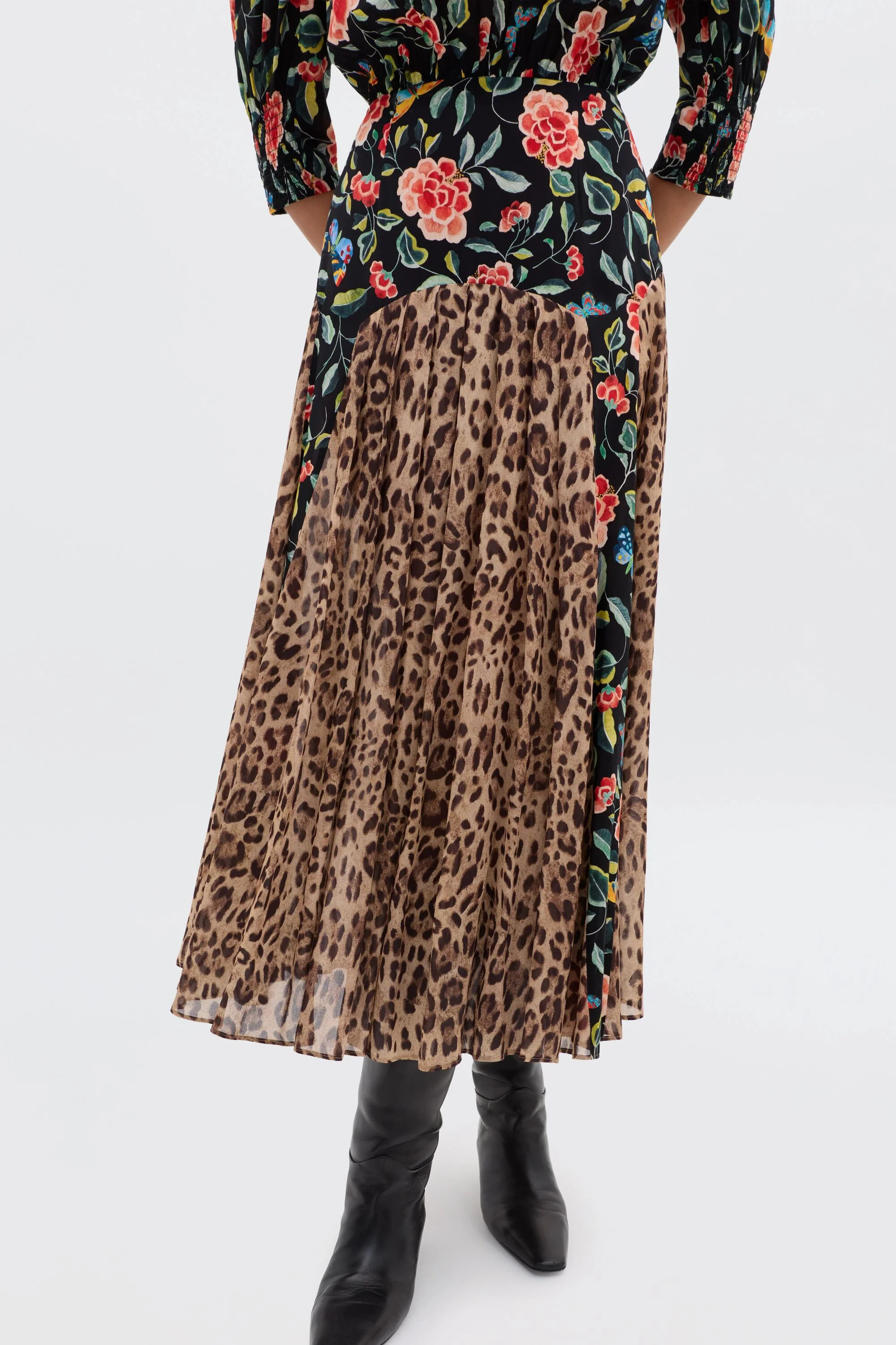 Meg - Mila Butterfly Mix Black - Image 6