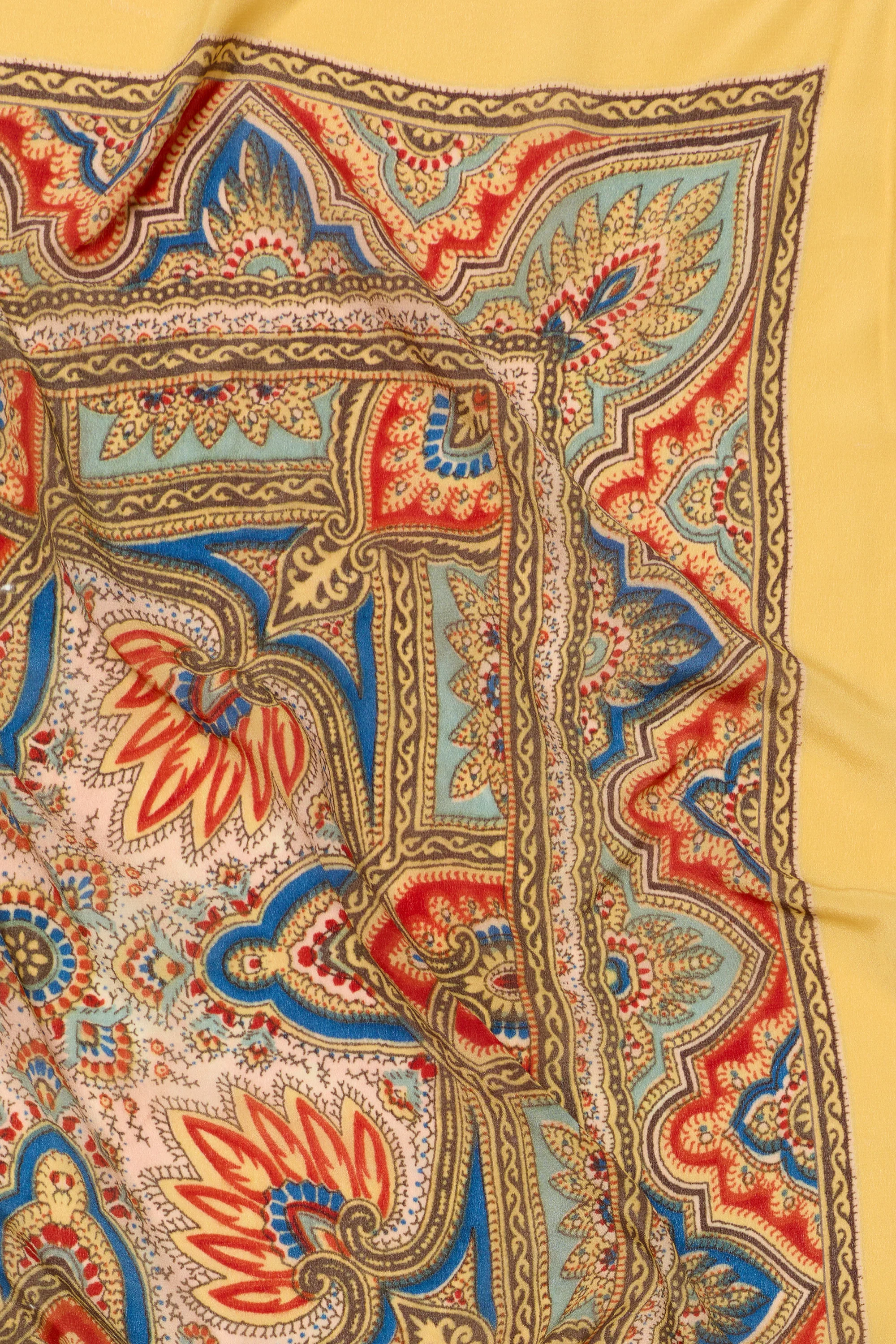Menno  -  Paisley Golden - Image 4