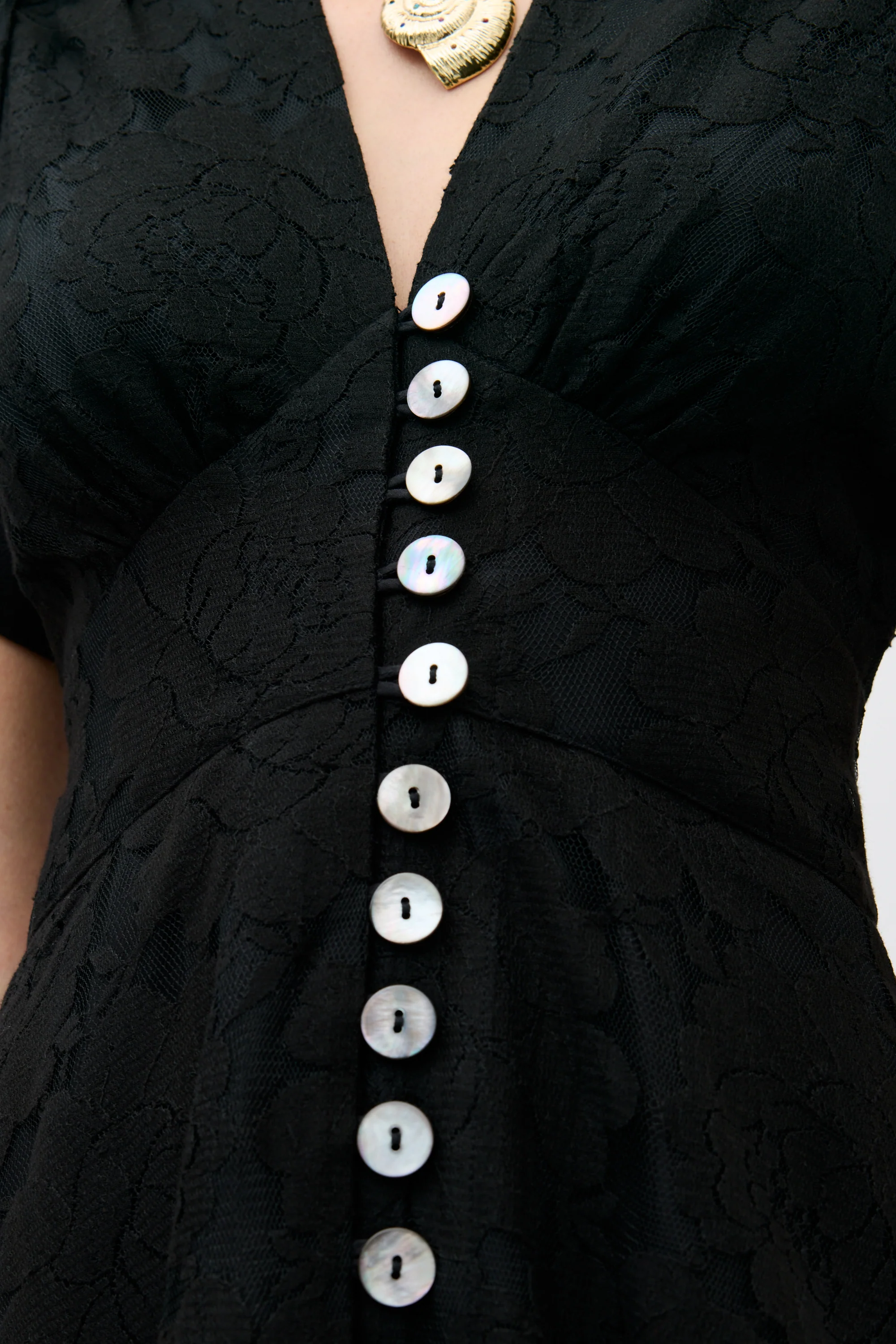 Novara - Black - Image 6