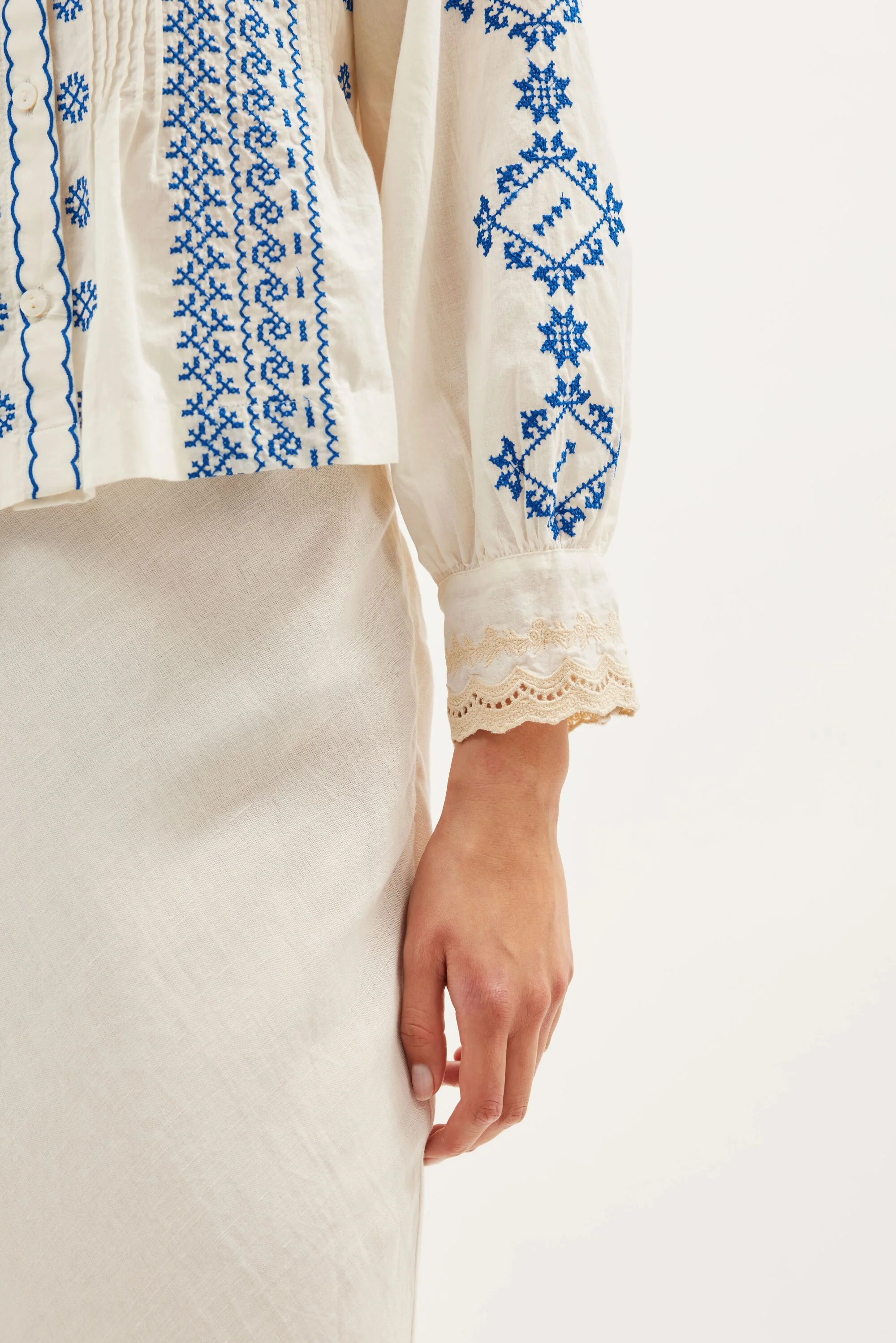 Percy  -  Mila Embroidery Cream - Image 5