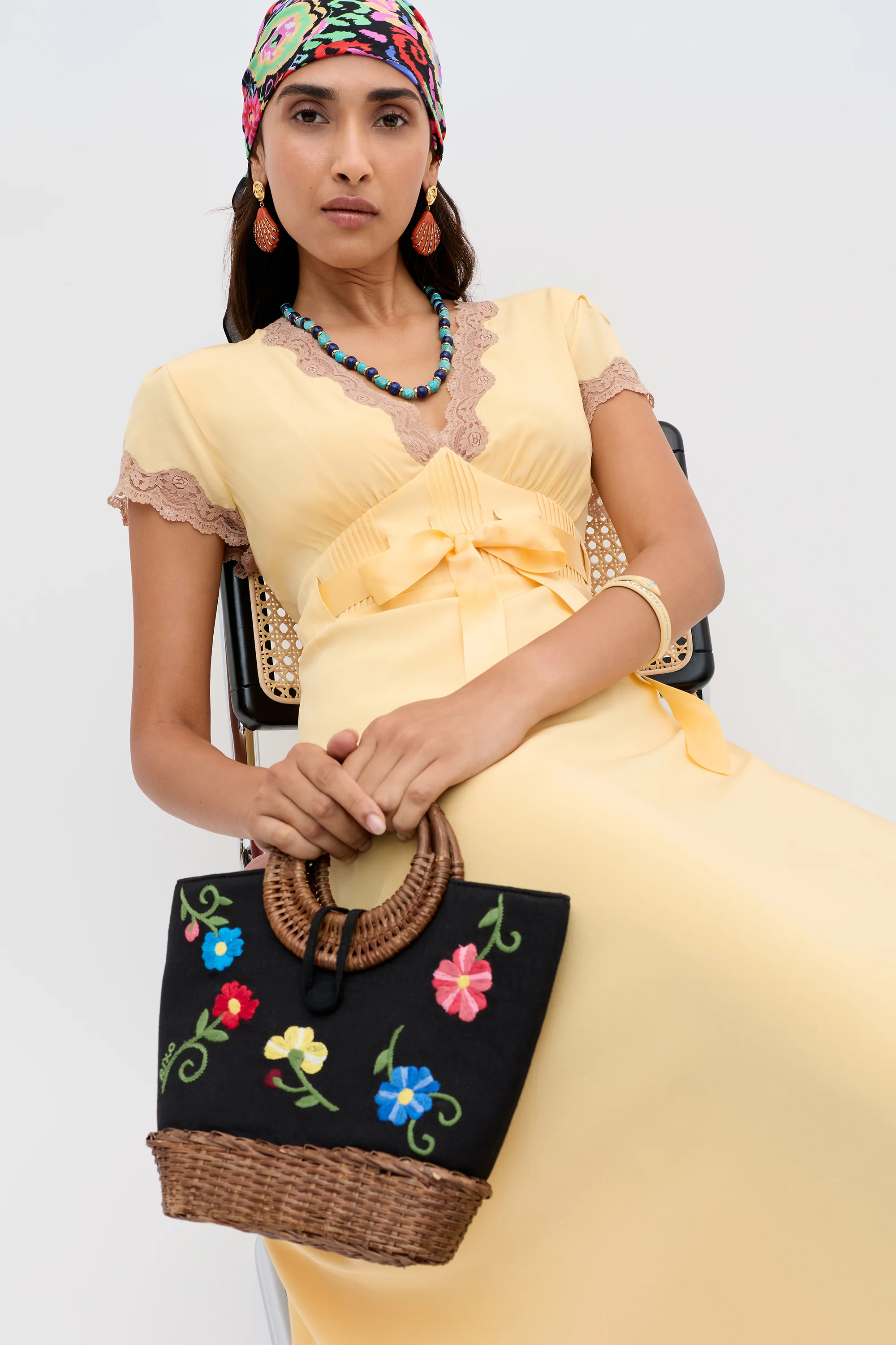 Zelene  -  Ombre Floral Embroidery Black - Image 2