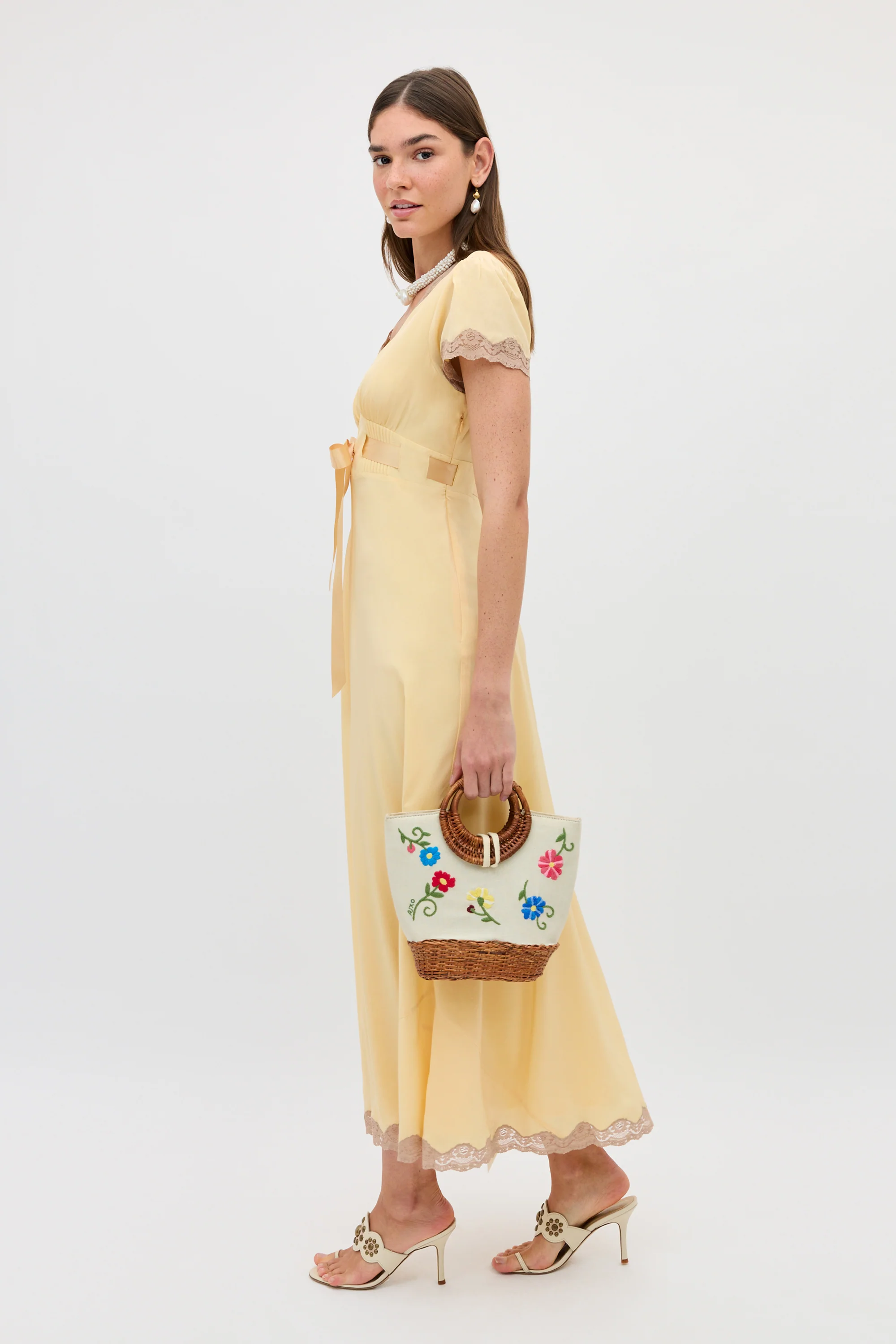 Zelene  -  Ombre Floral Embroidery Cream - Image 2